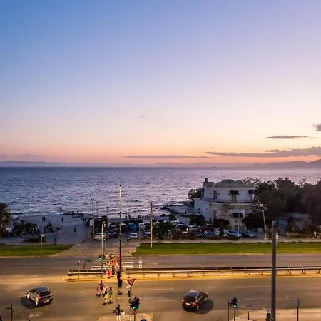 אתונה Flisvos Elite Seafront Luxury Apartment מראה חיצוני תמונה