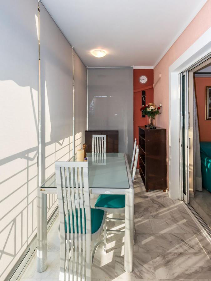 Flisvos Elite Seafront Luxury Apartament Atena