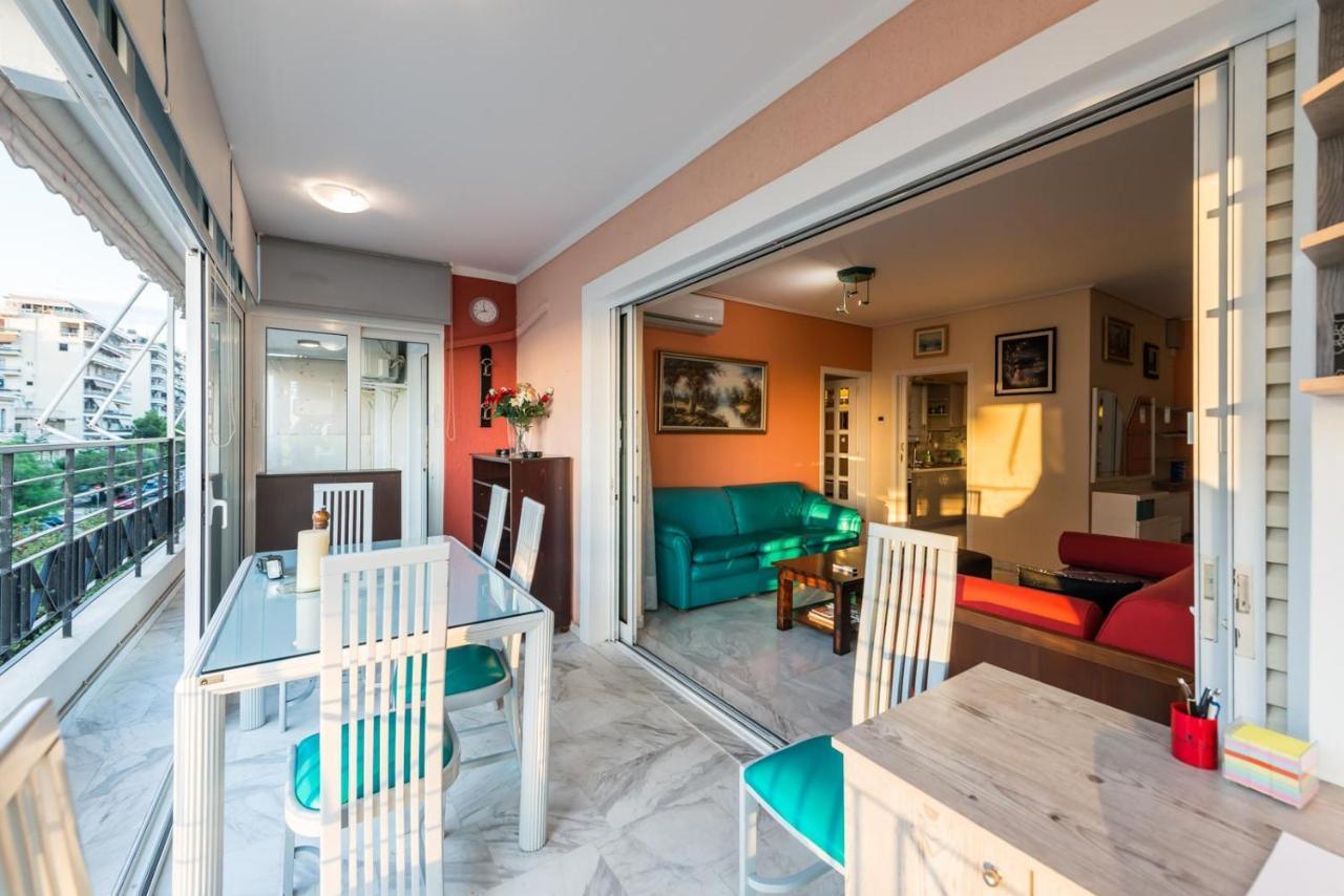 Flisvos Elite Seafront Luxury Apartament *