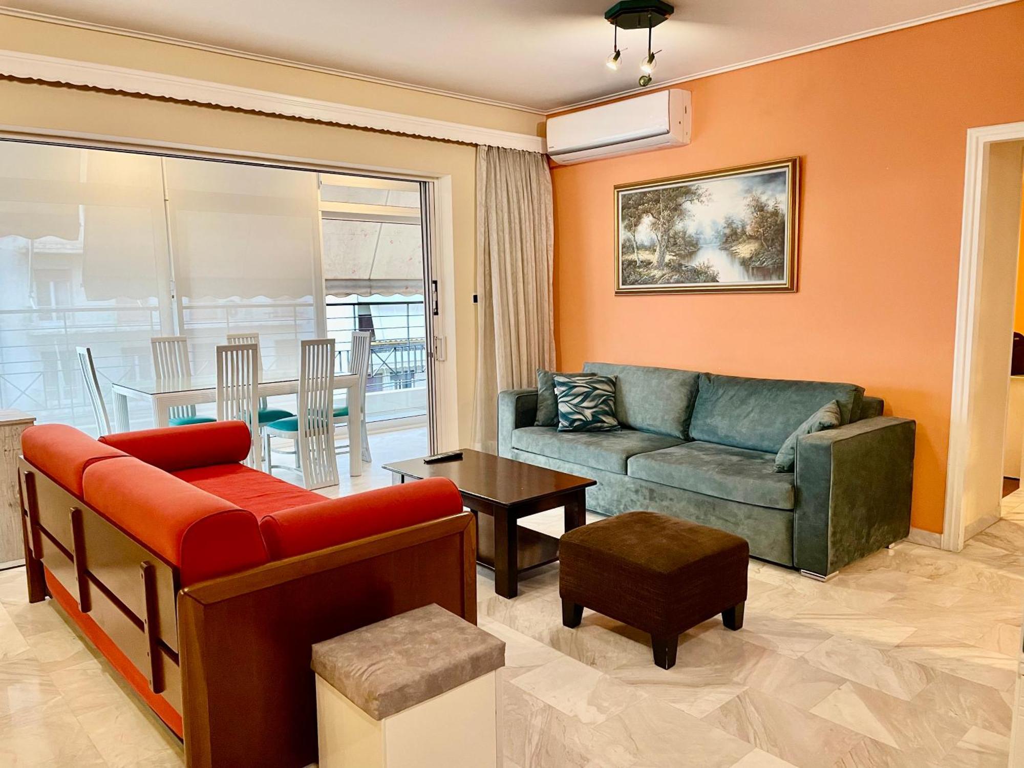 Flisvos Elite Seafront Luxury Apartament