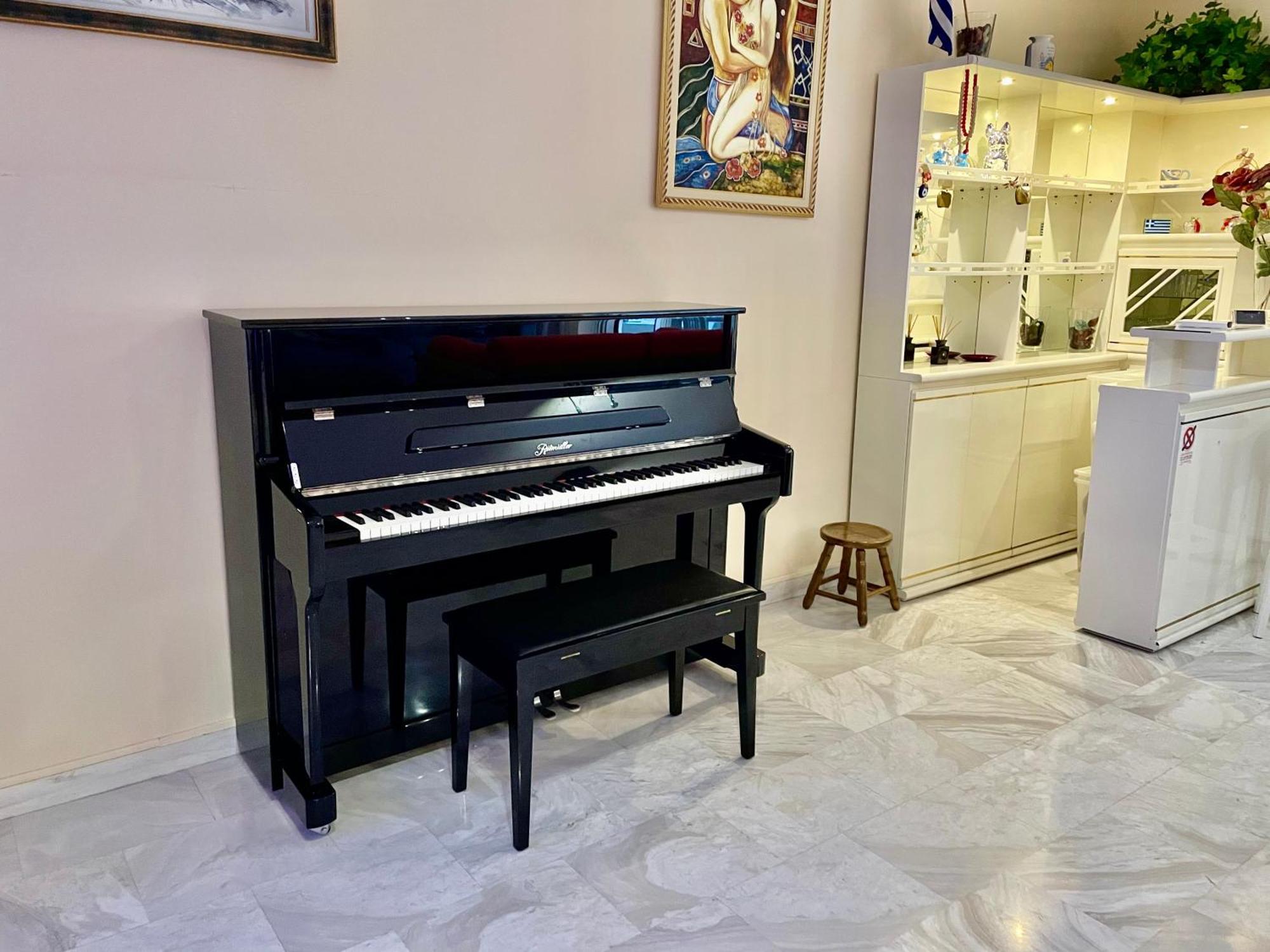 Flisvos Elite Seafront Luxury Apartament Atena